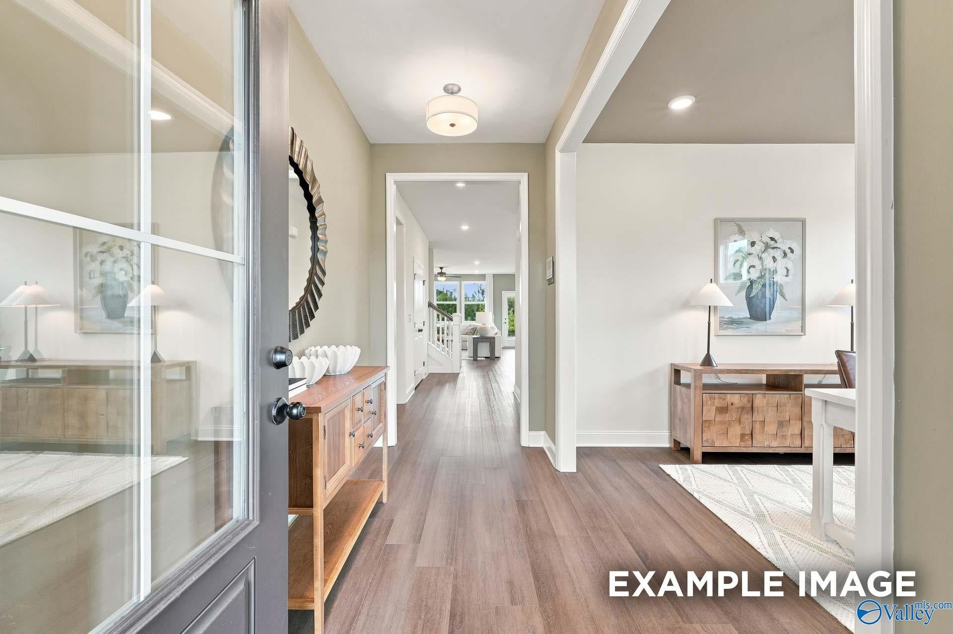 3101 Lisa Lane SE