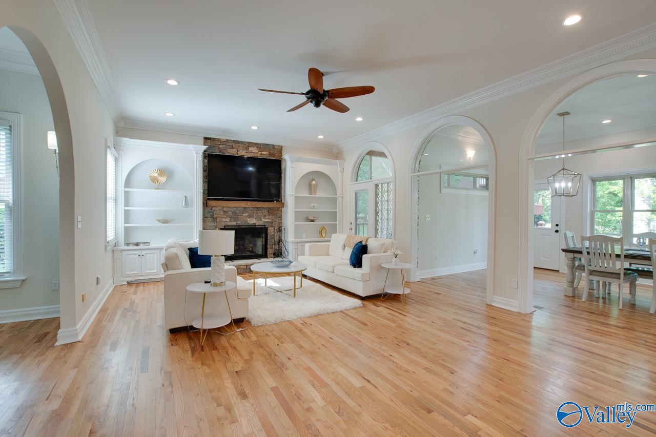 2726 Treyburne Lane, Owens Cross Roads, Alabama image 11