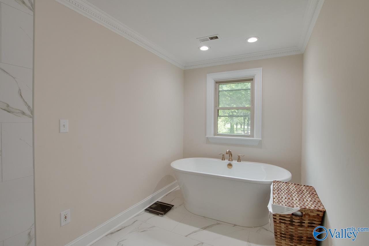 2726 Treyburne Lane, Owens Cross Roads, Alabama image 30