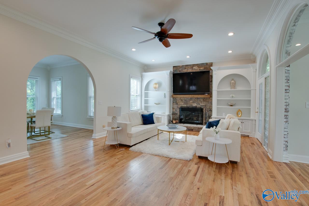 2726 Treyburne Lane, Owens Cross Roads, Alabama image 12