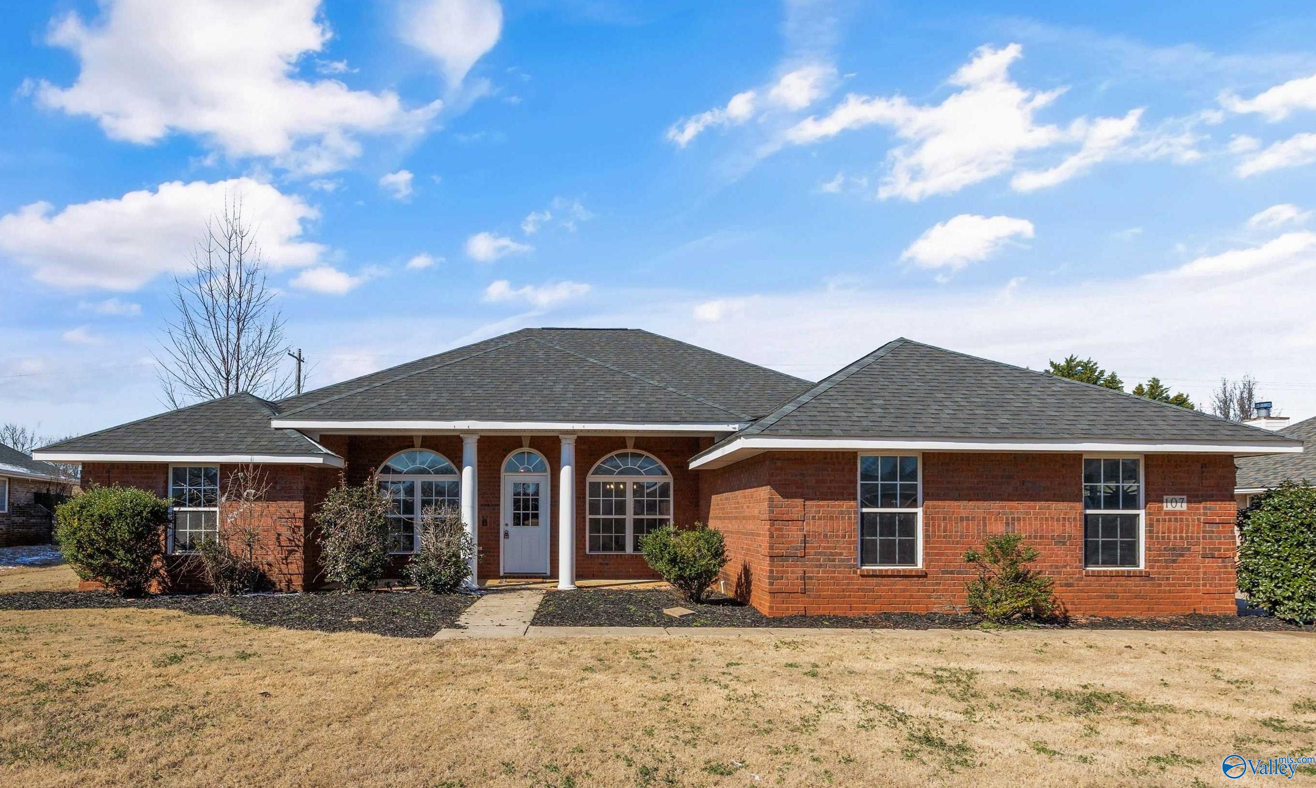 107 Coldsprings Drive, Harvest, Alabama image 1