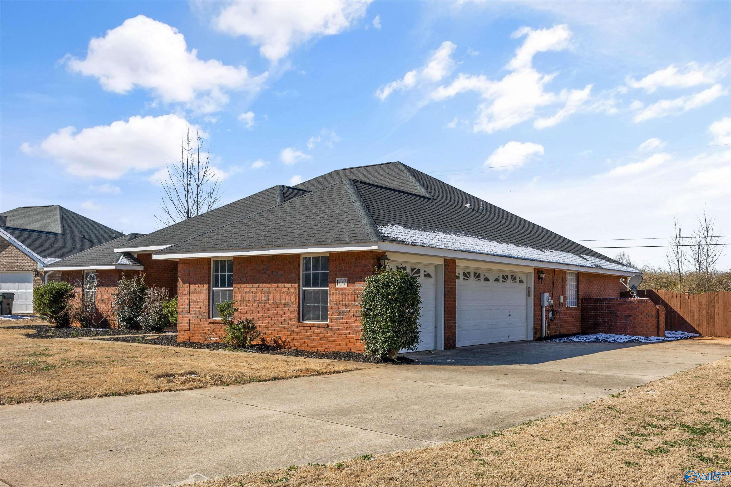 107 Coldsprings Drive, Harvest, Alabama image 3