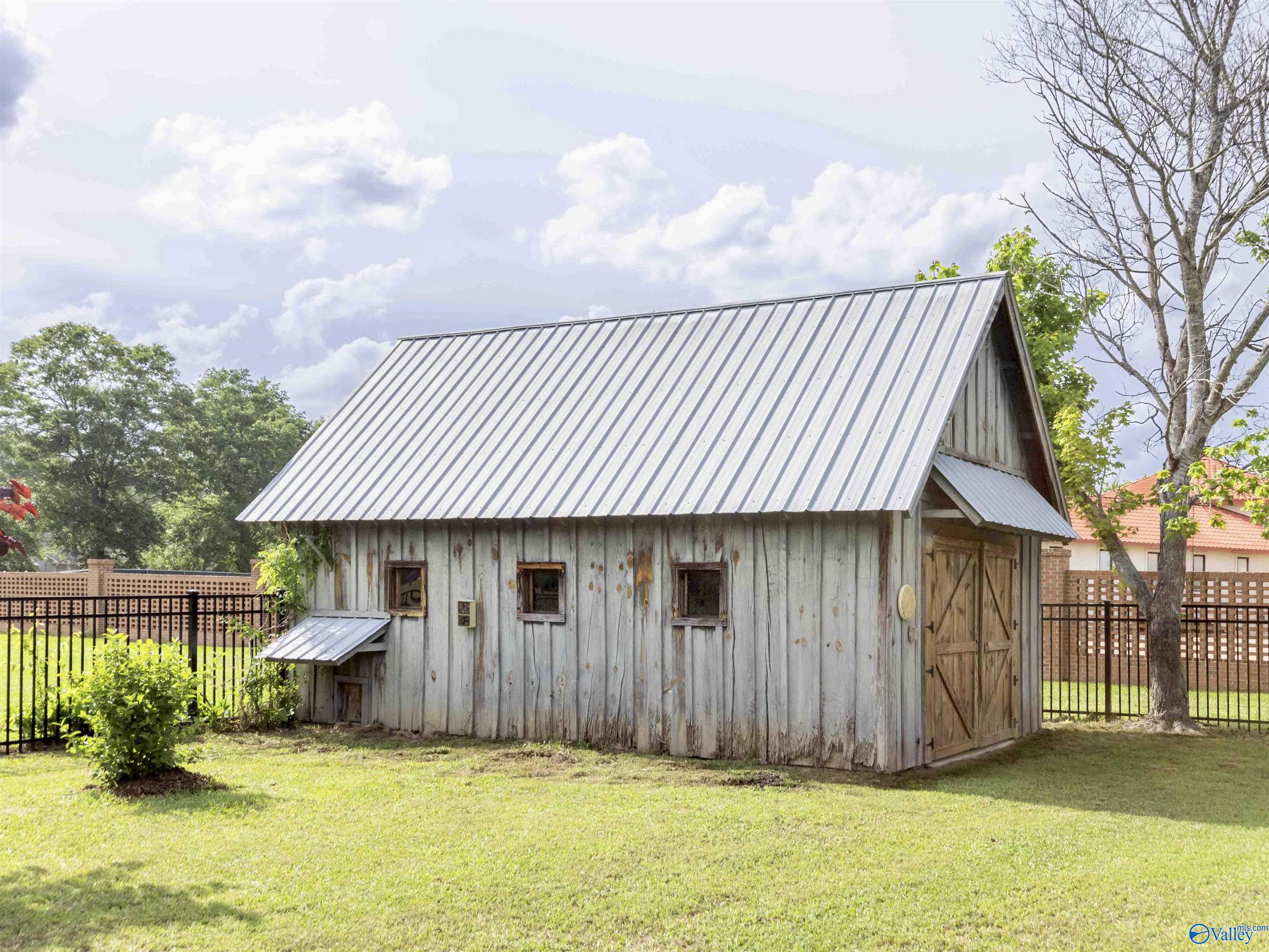 400 Meadow Wood Road, Gadsden, Alabama image 5