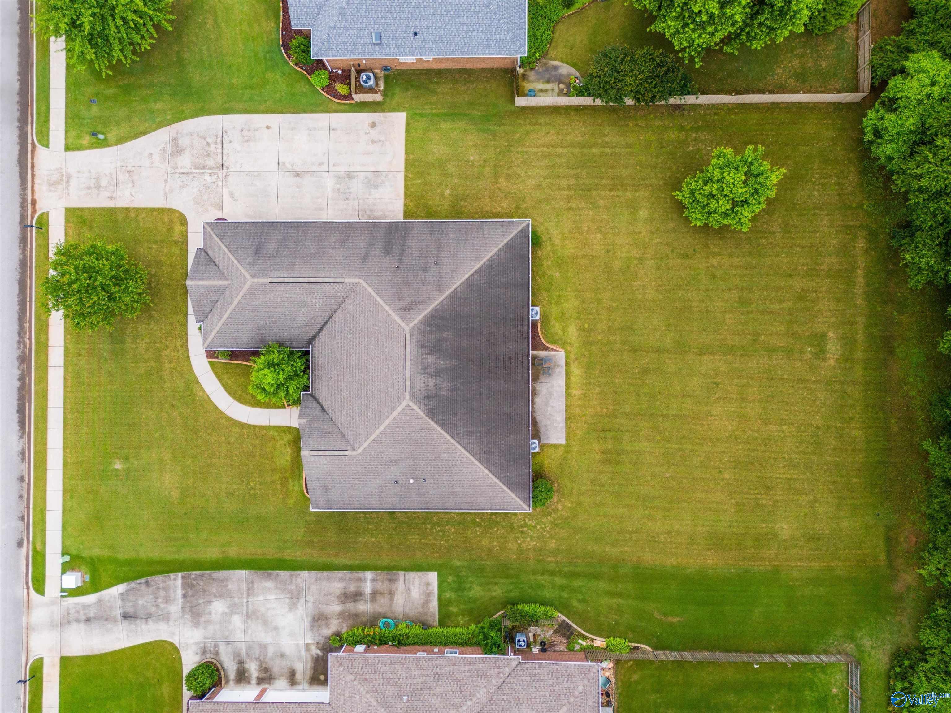 327 Northlake Drive, Meridianville, Alabama image 36