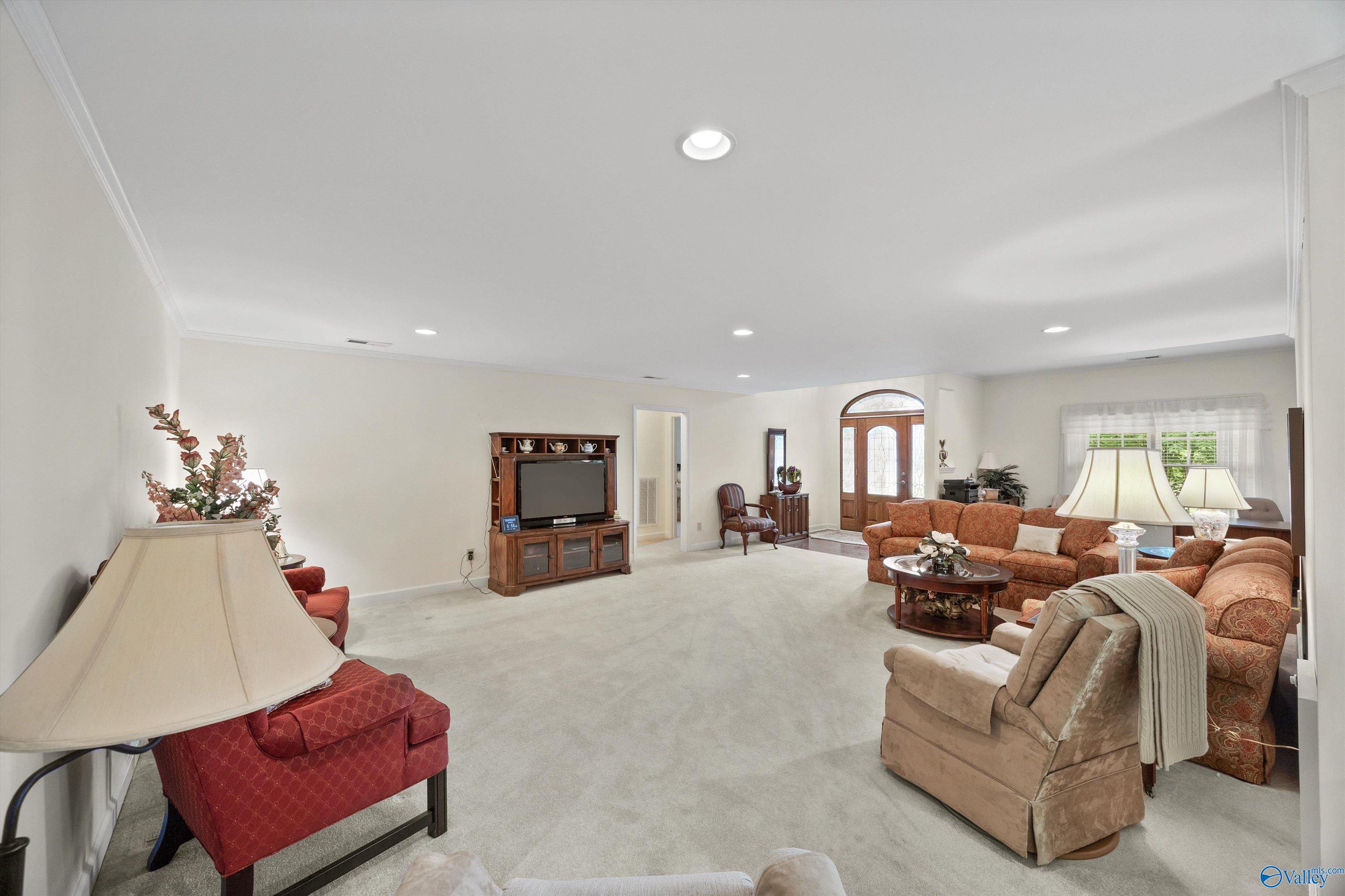 327 Northlake Drive, Meridianville, Alabama image 8
