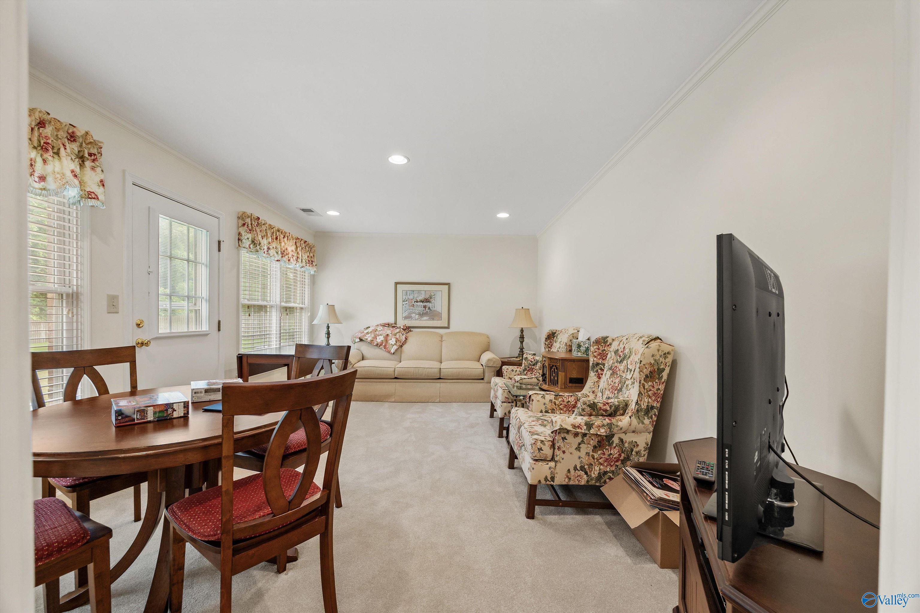 327 Northlake Drive, Meridianville, Alabama image 17