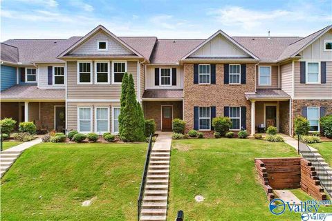 Townhouse For Rent - 107 Golden Rod Lane<br/> Madison, AL 35758
