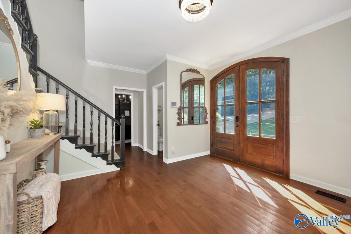 123 Stoneway Trail