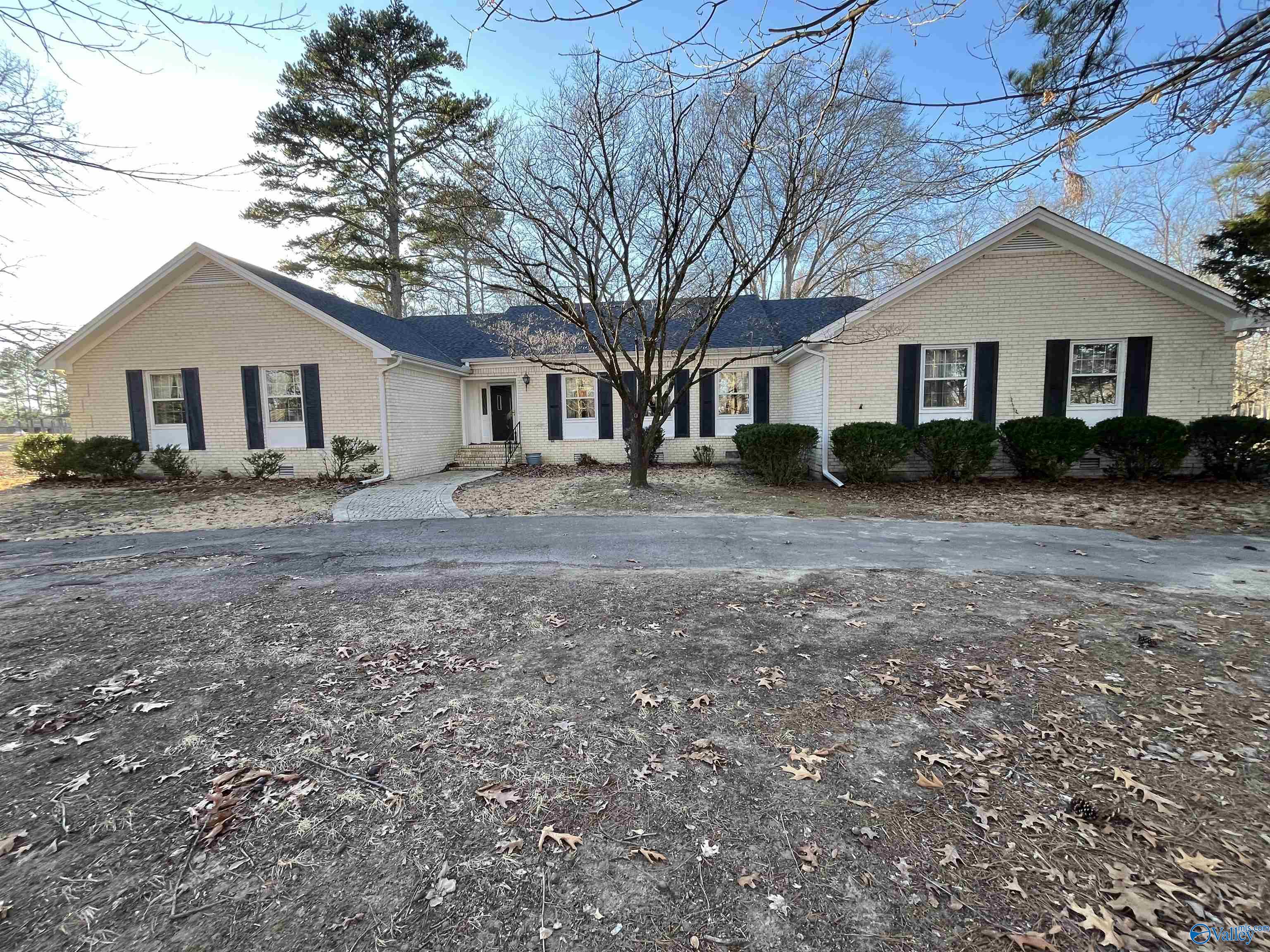 5 Wright Road, Albertville, Alabama image 1
