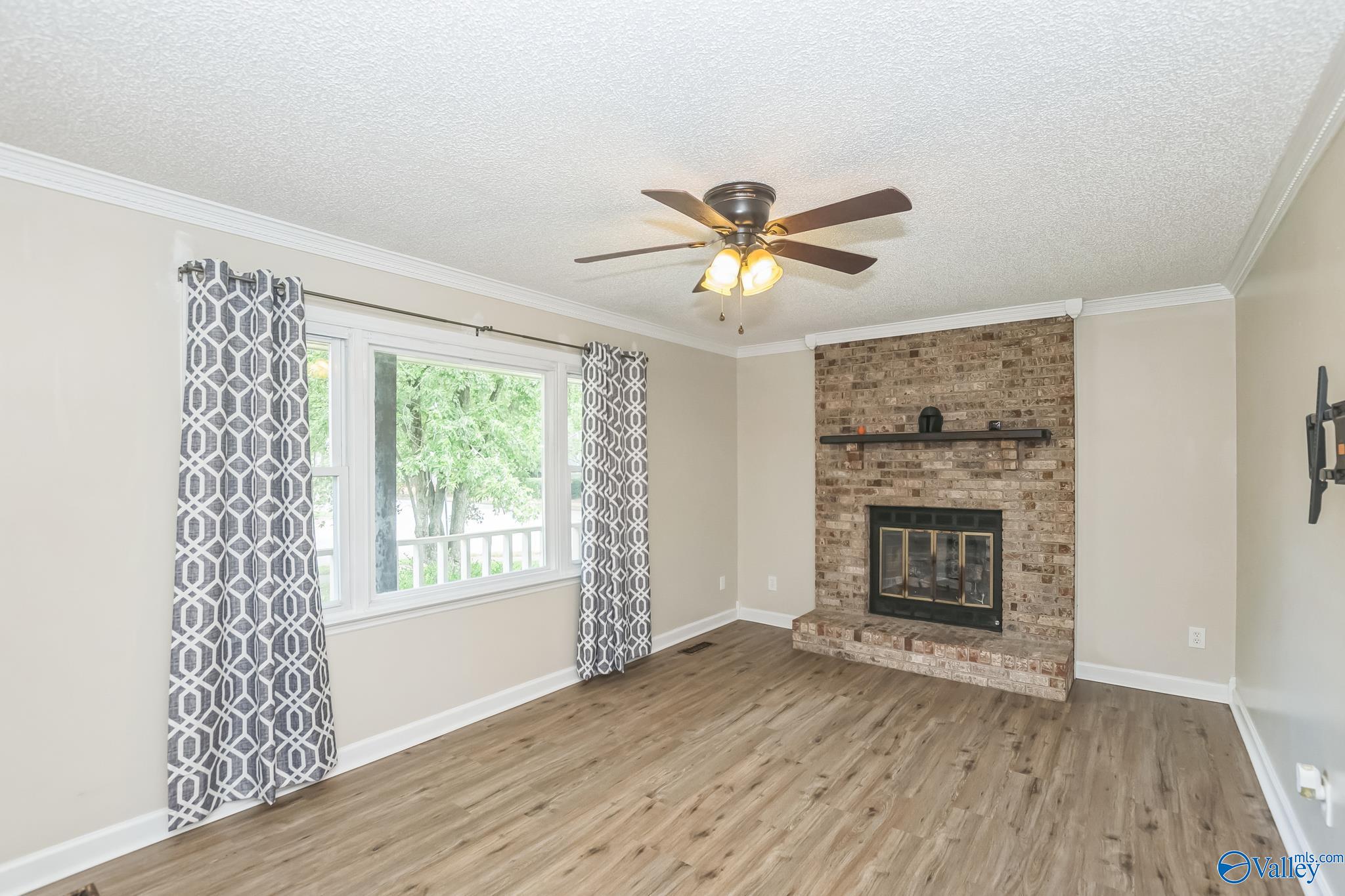 101 Arrowhead Trail