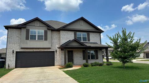 Homes For Sale - 101 Huffman Street<br/> Hazel Green, AL 35750