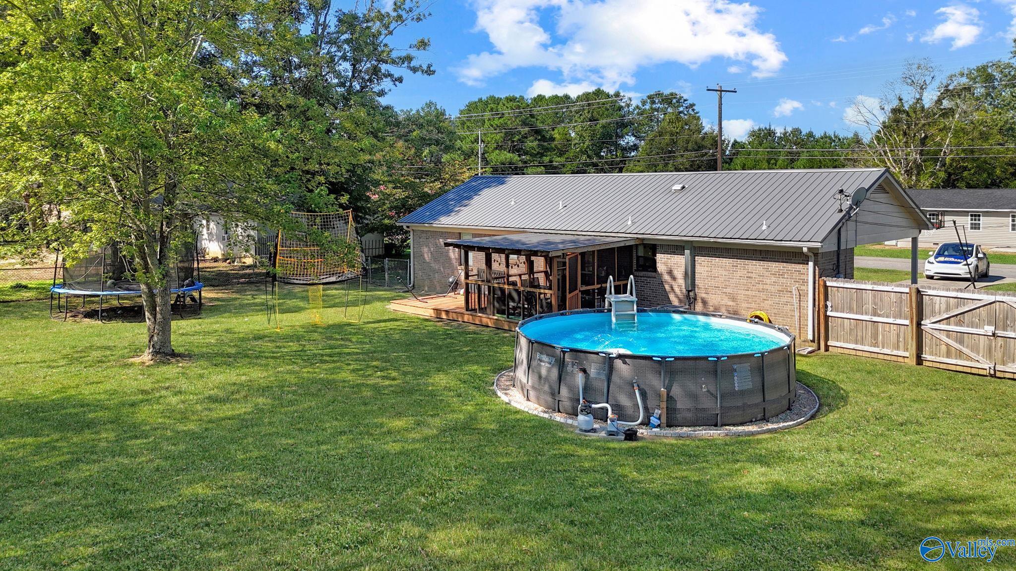 1844 NW Peach Orchard Road