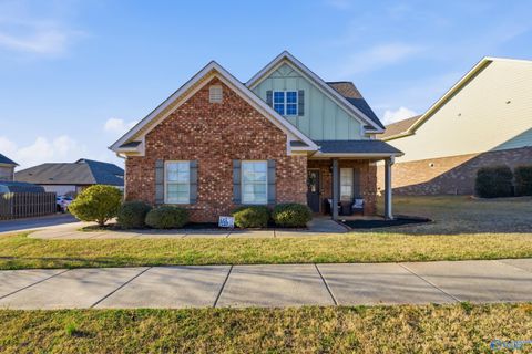 Homes For Sale - 7603 Ashor Drive<br/> Madison, AL 35806