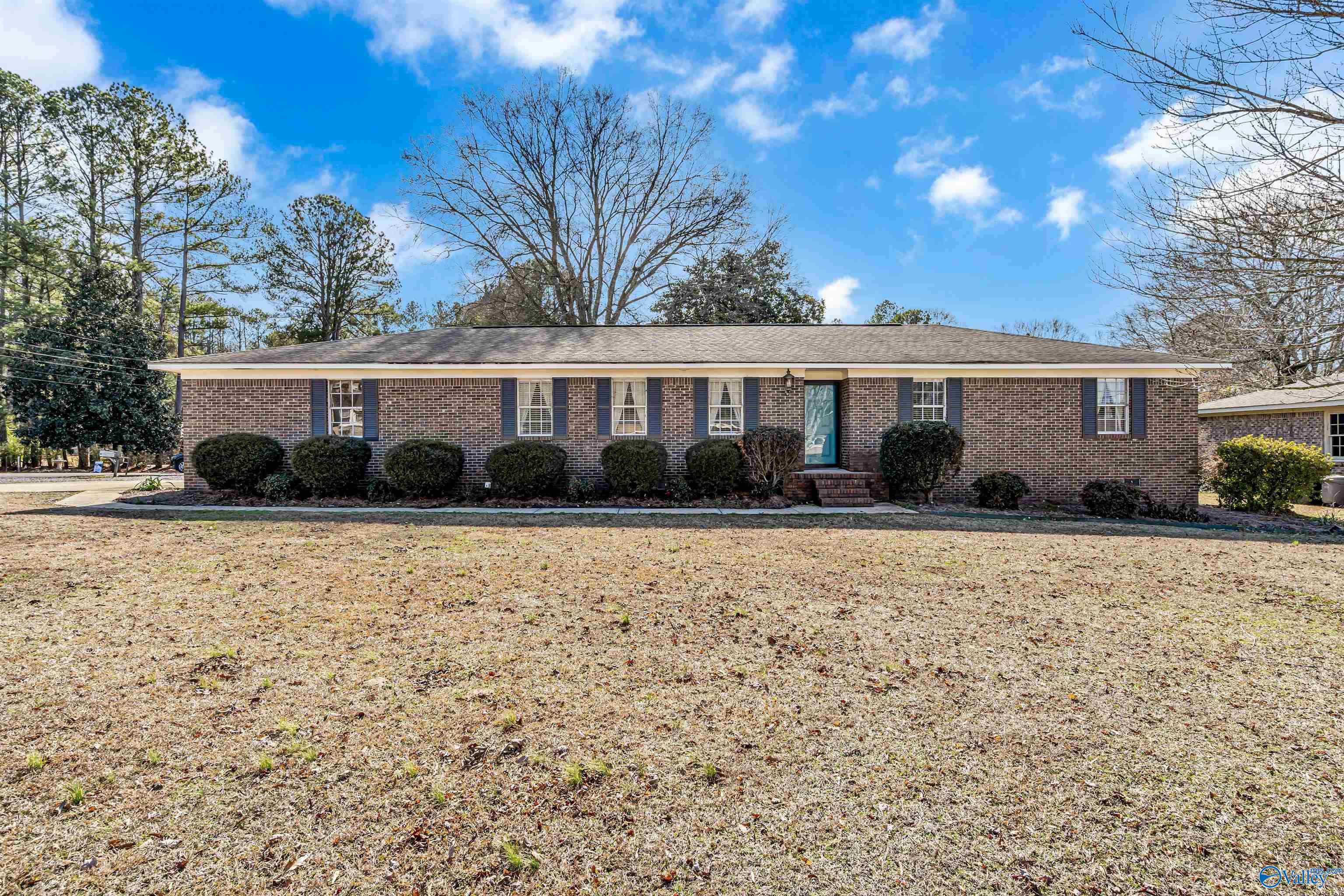 4181 South Point Circle, Southside, Alabama image 1