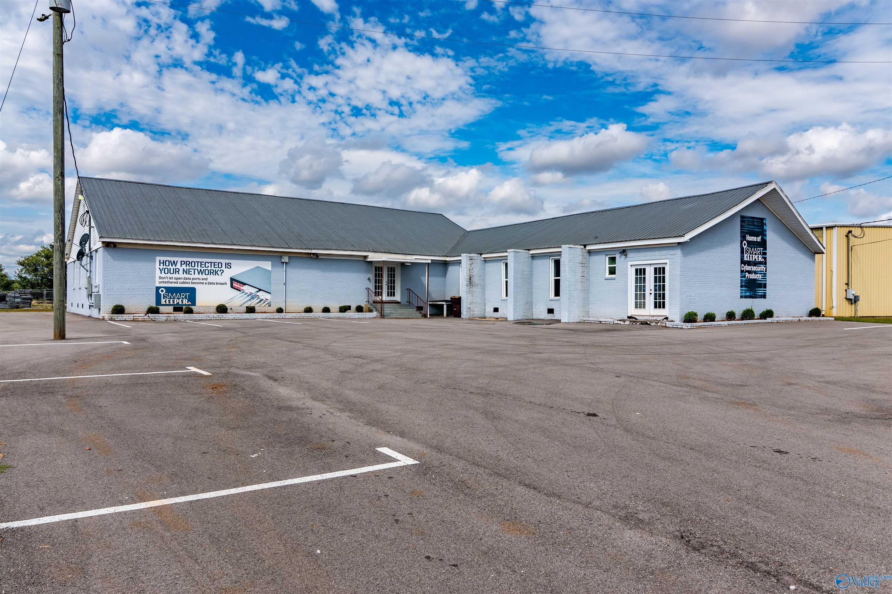 7035 Greenbrier Road