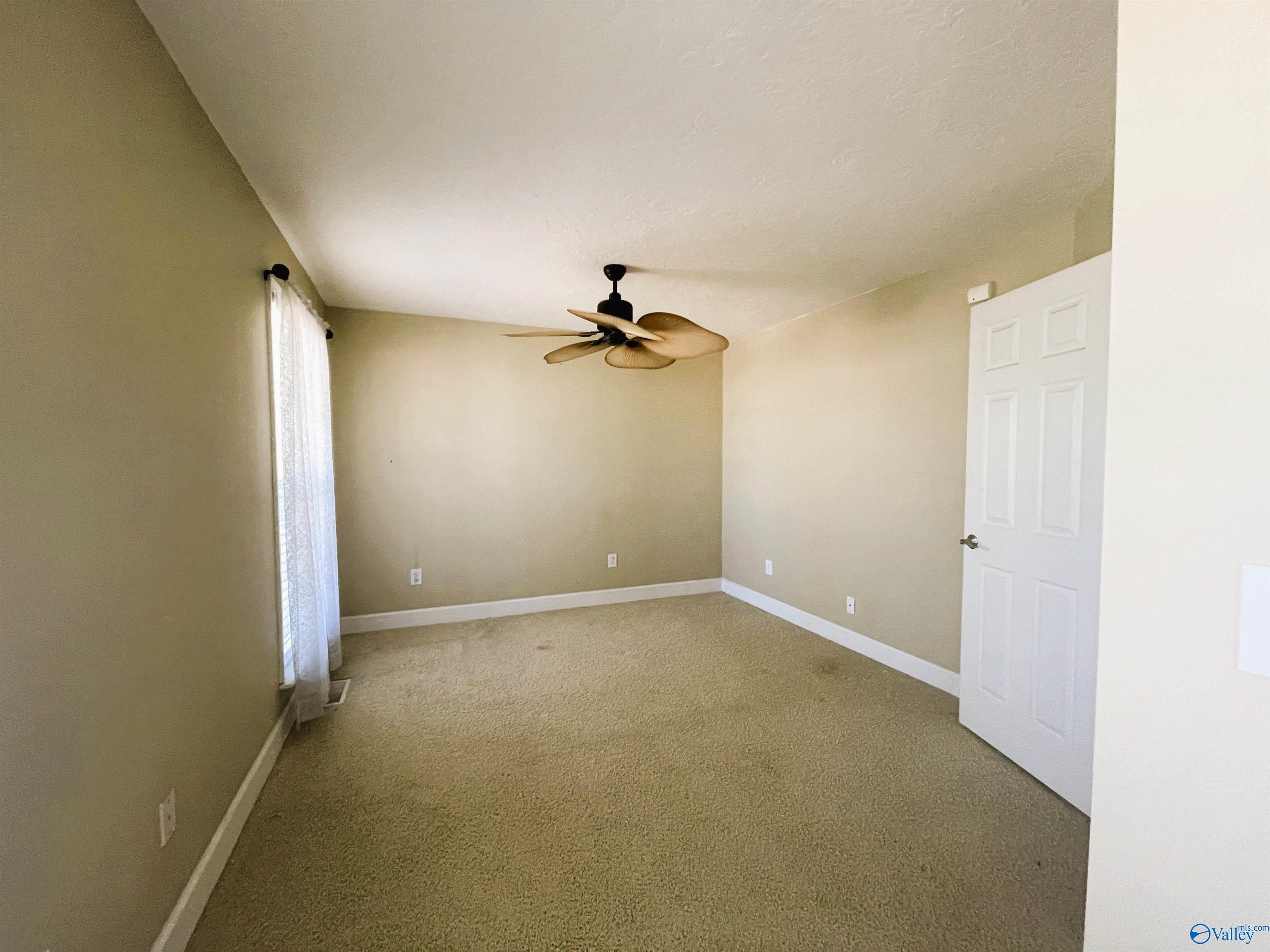 916B Riverview Drive, Gadsden, Alabama image 20