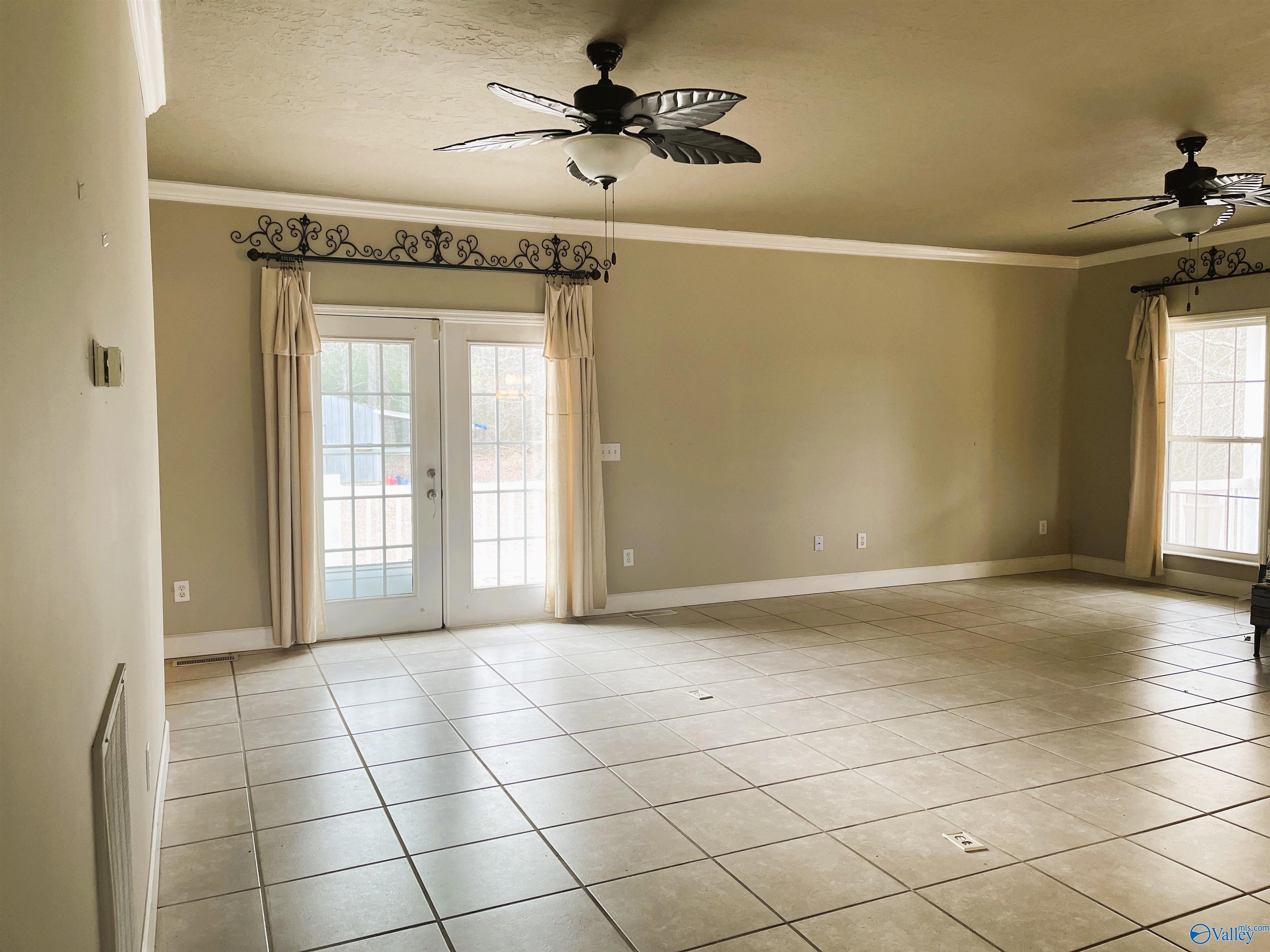 916B Riverview Drive, Gadsden, Alabama image 39