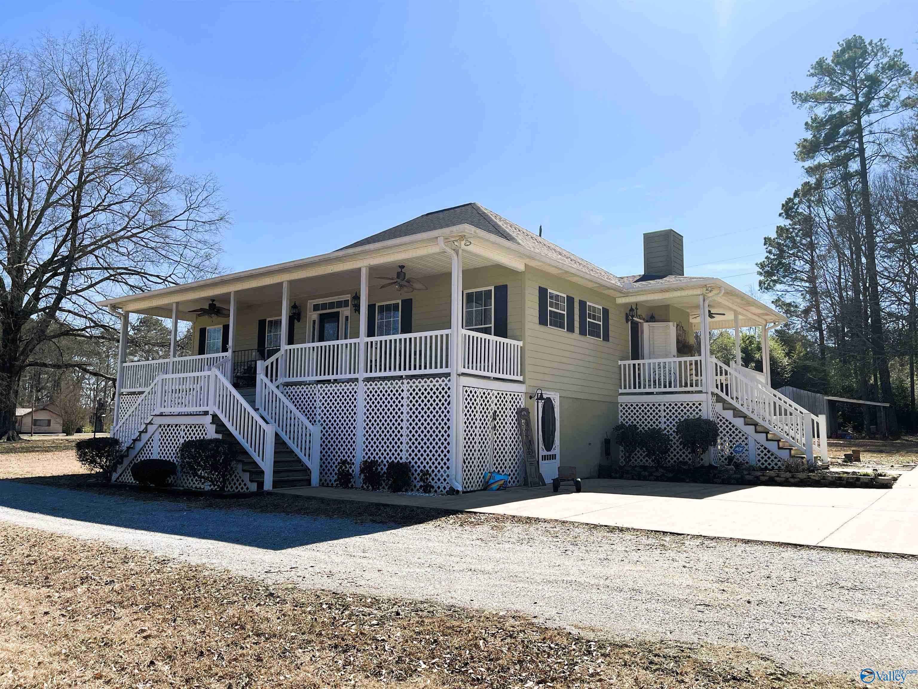 916B Riverview Drive, Gadsden, Alabama image 6