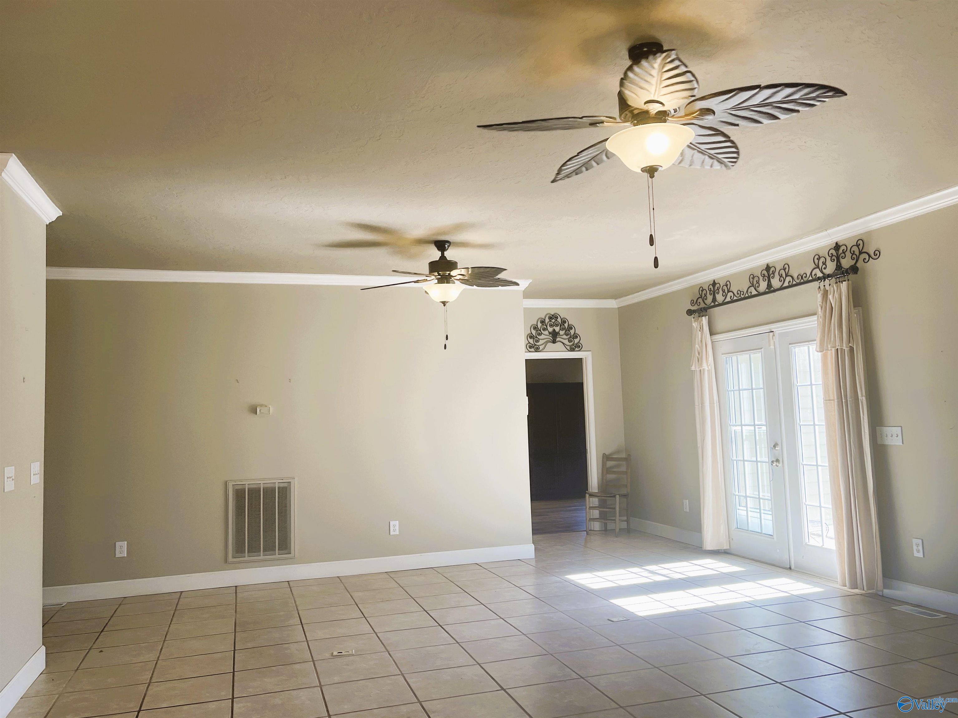 916B Riverview Drive, Gadsden, Alabama image 31