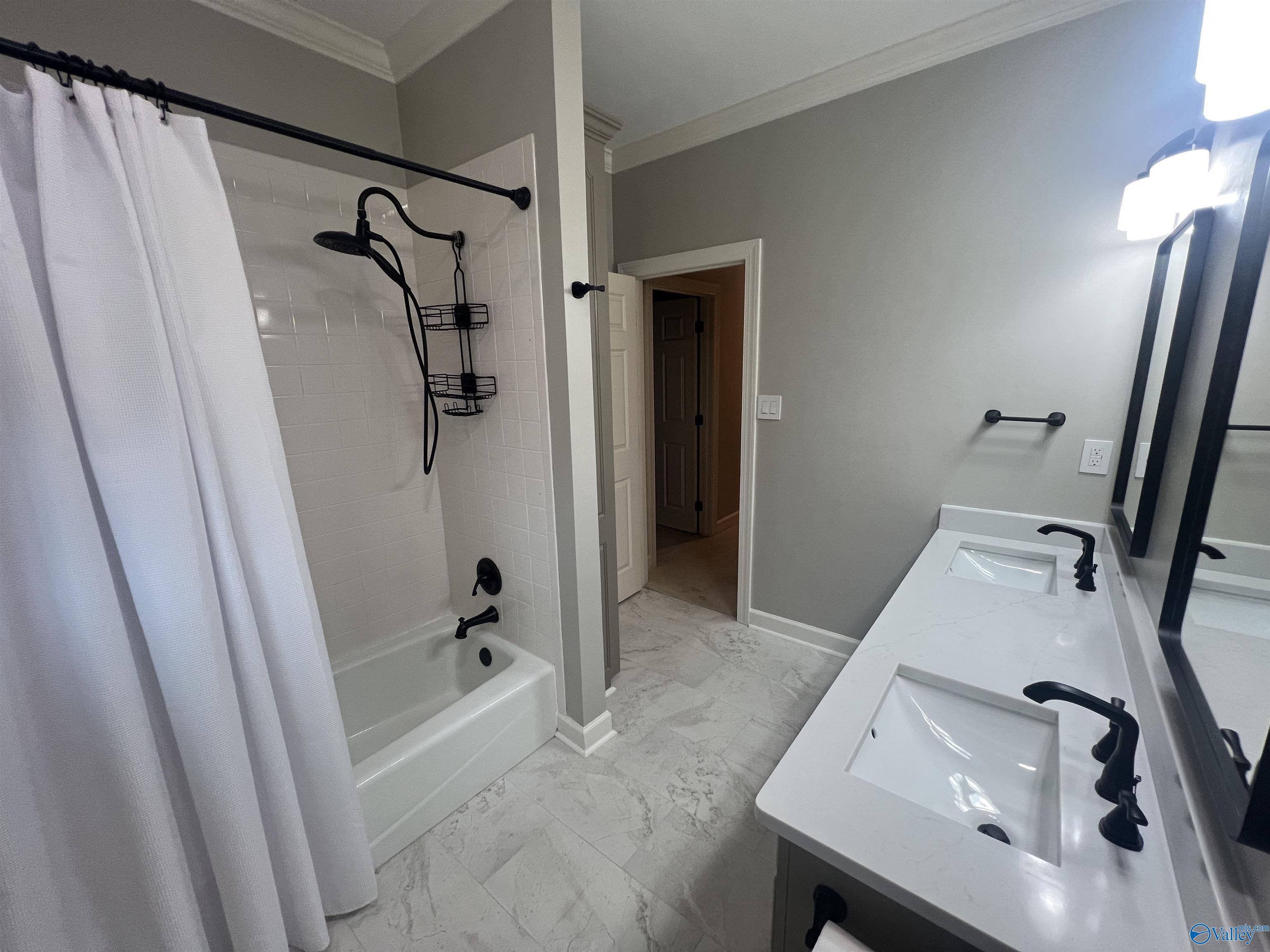 Madison, Alabama 35758, United States, 4 Bedrooms Bedrooms, ,3 BathroomsBathrooms,Residential,Active,247302