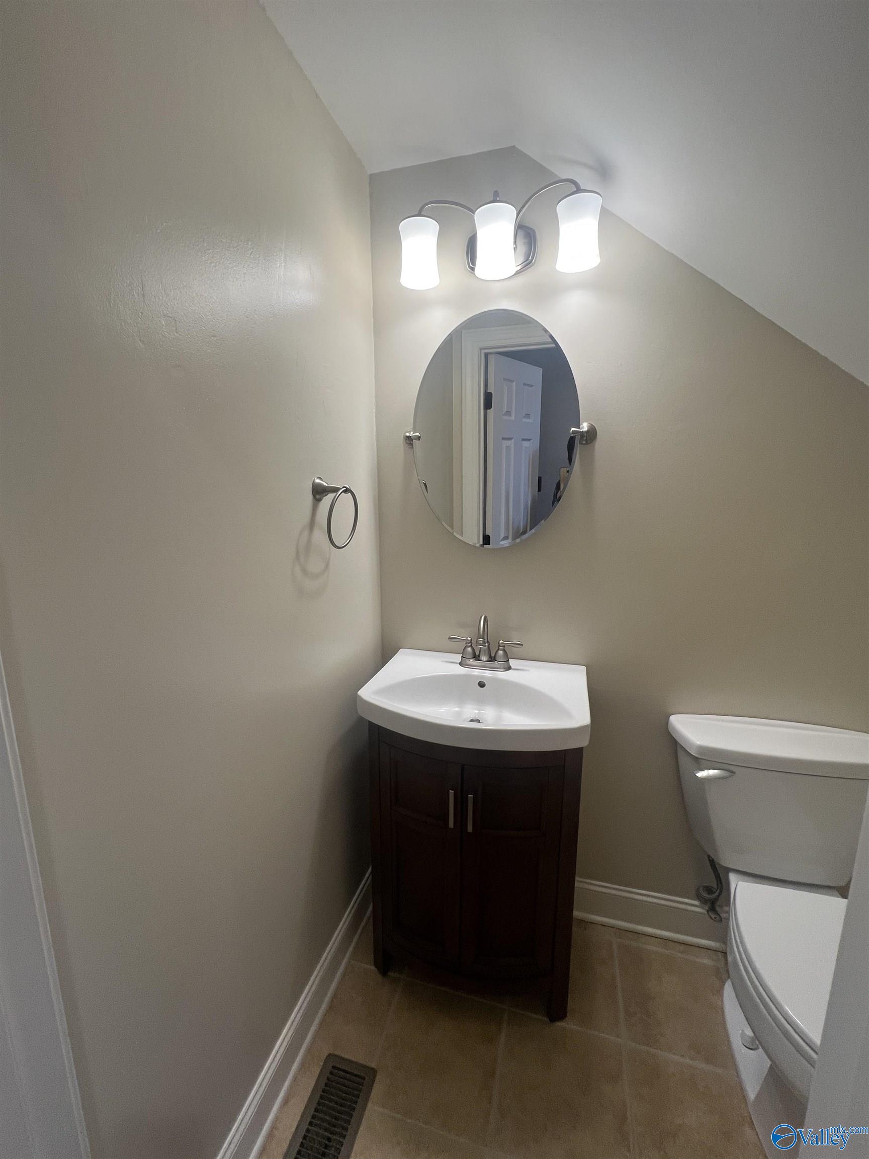 Madison, Alabama 35758, United States, 4 Bedrooms Bedrooms, ,3 BathroomsBathrooms,Residential,Active,247302