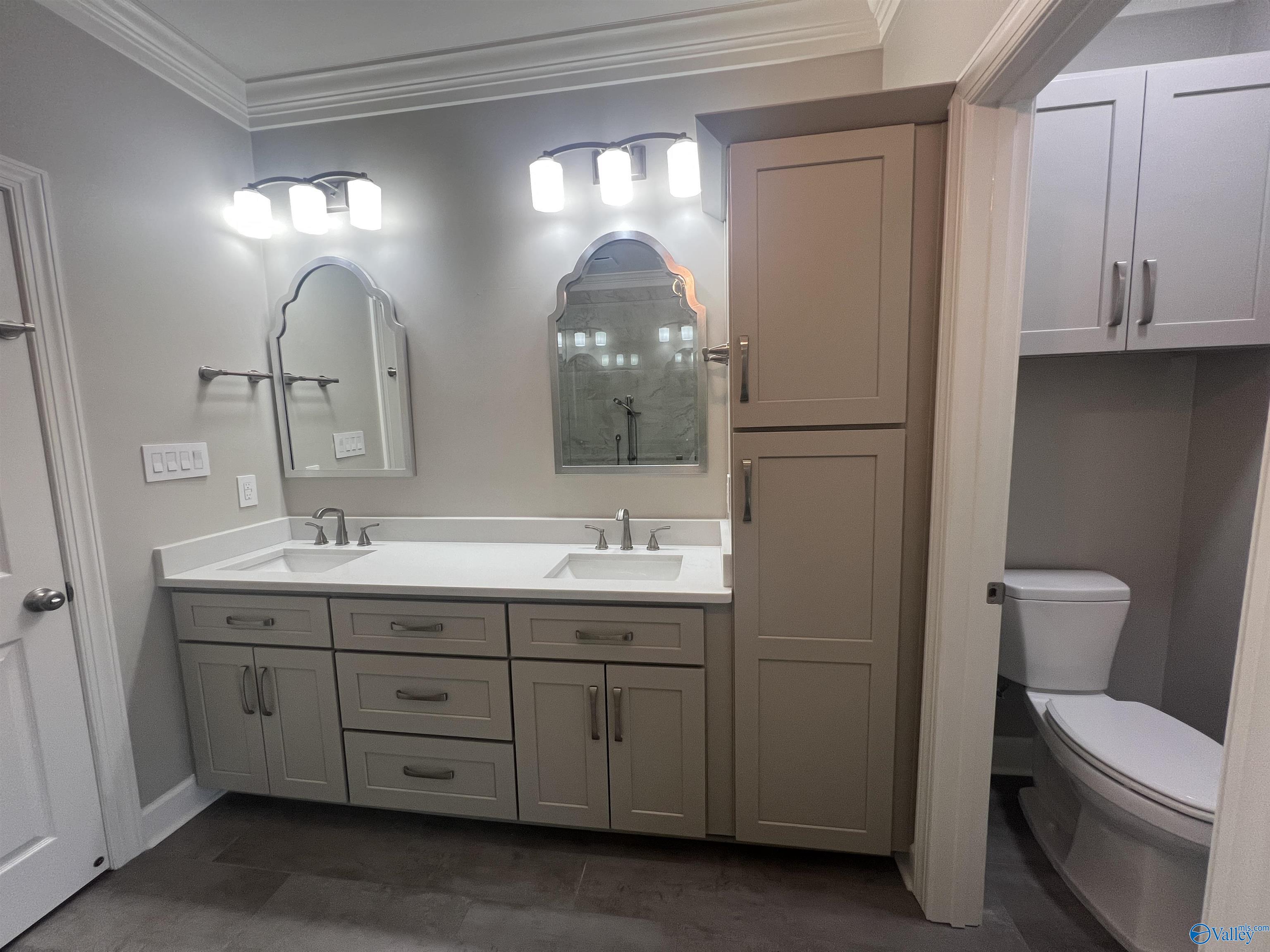 Madison, Alabama 35758, United States, 4 Bedrooms Bedrooms, ,3 BathroomsBathrooms,Residential,Active,247302