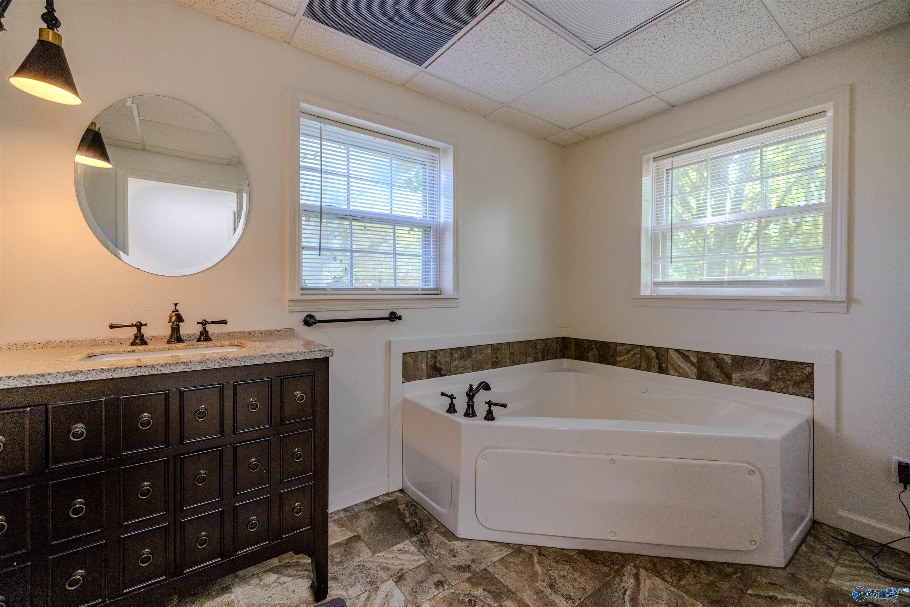 380 Regency Place, Hamilton, Alabama image 40