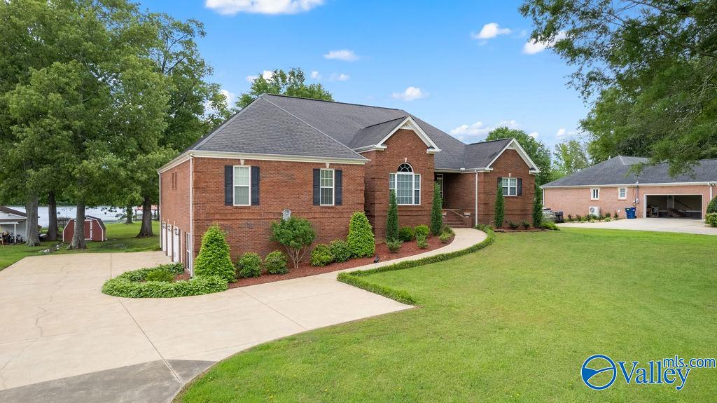 219 Sharp Drive, Gadsden, Alabama image 1