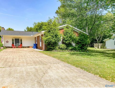 Homes For Sale - 1004 Mahan Drive<br/> Madison, AL 35758