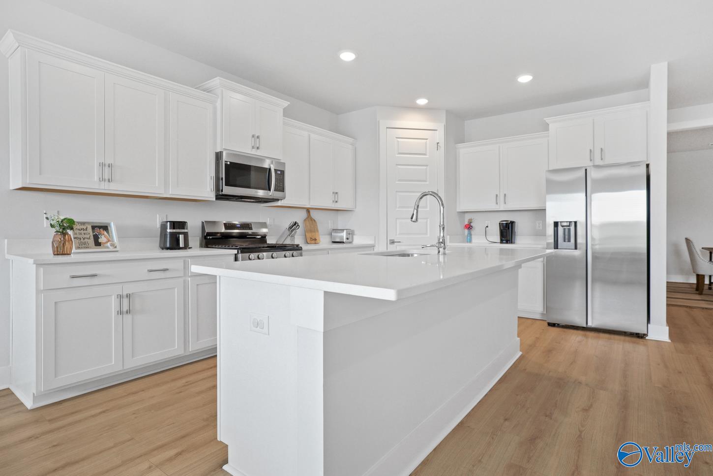 225 John Clift Circle, Madison, Alabama image 7