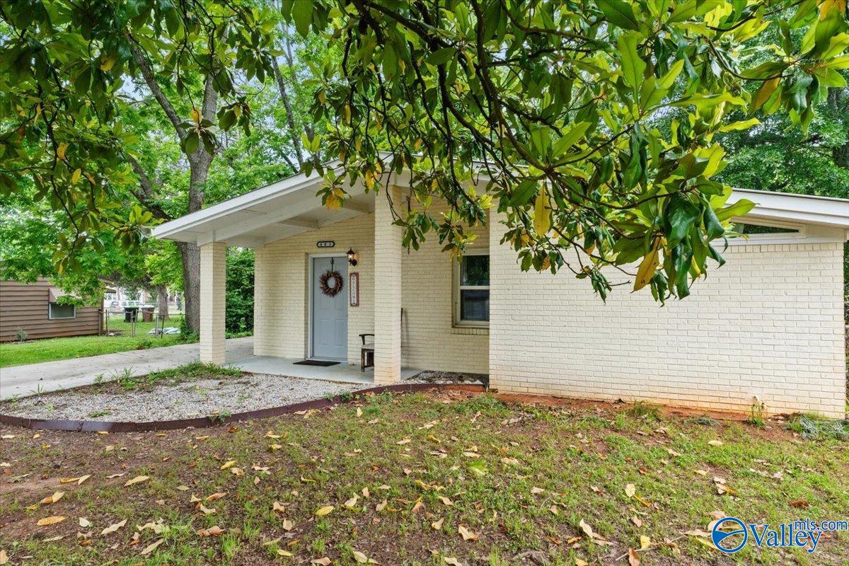 403 NW 14th Avenue, Decatur, Alabama image 2