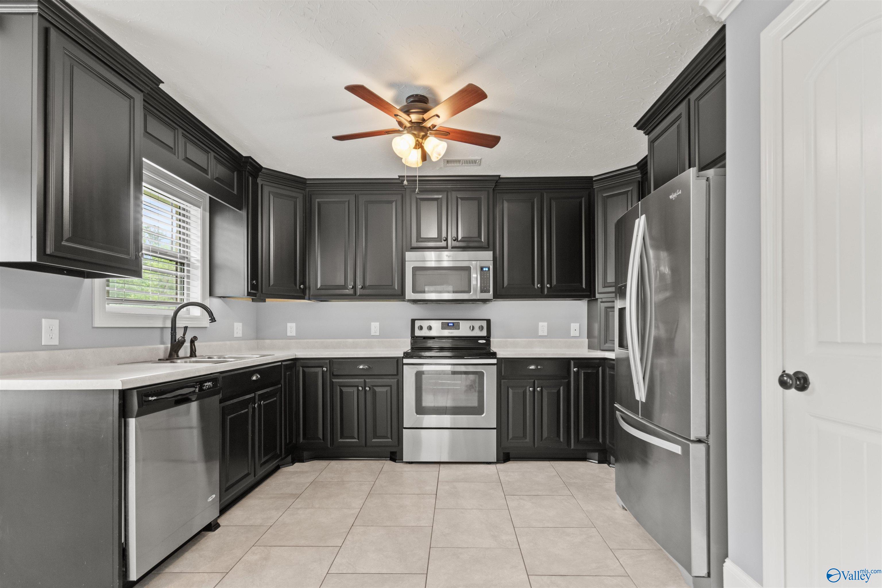 18226 Whitetail Lane, Athens, Alabama image 7