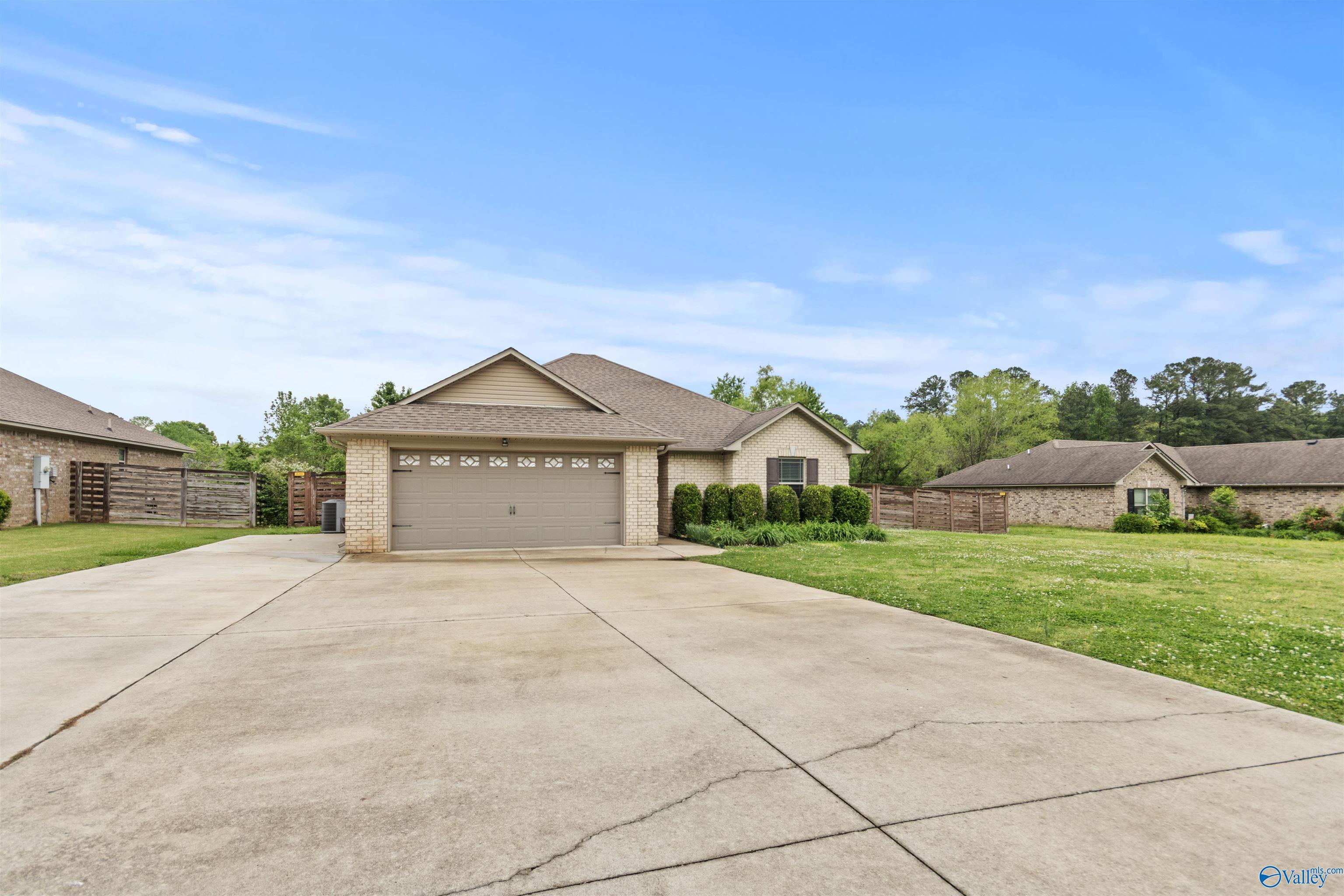 18226 Whitetail Lane, Athens, Alabama image 36