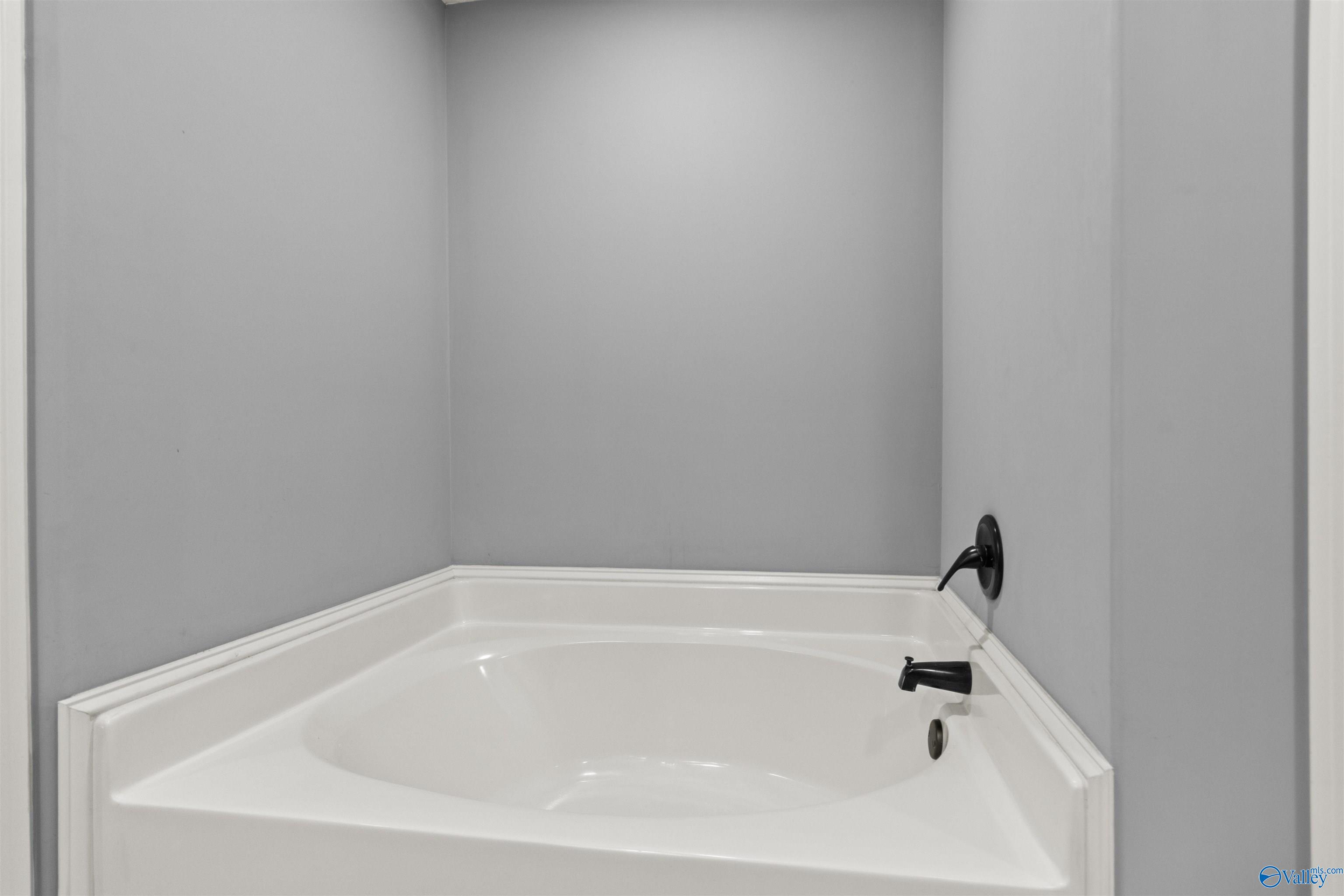 18226 Whitetail Lane, Athens, Alabama image 16