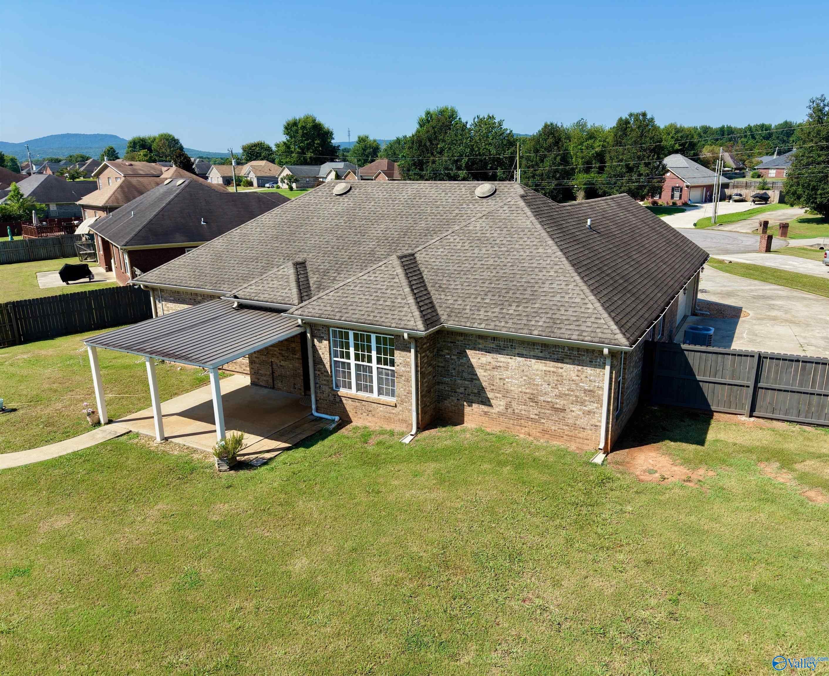 233 Bonaire Drive - Photo 3