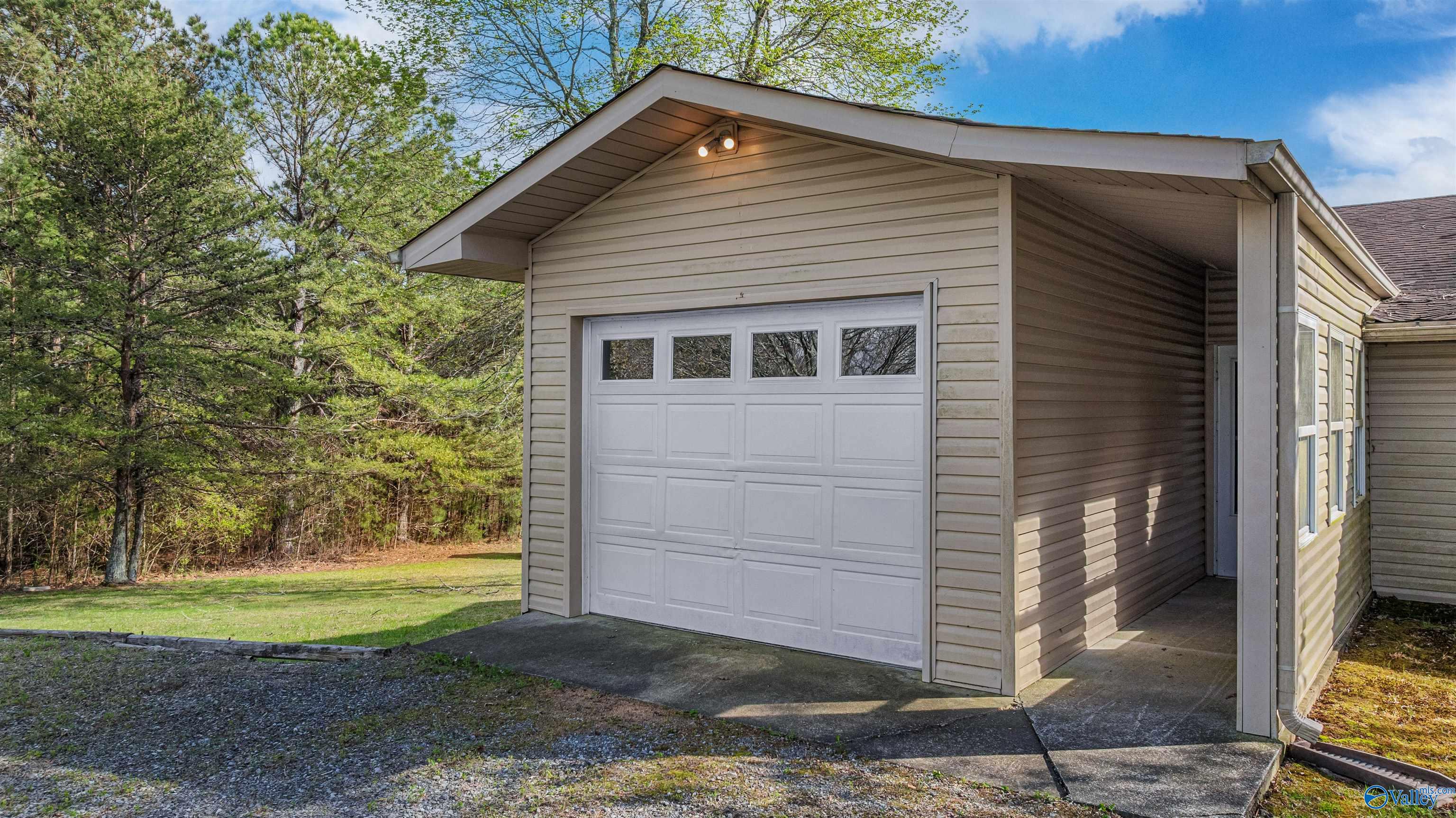 1710 Timber Lane, Fort Payne, Alabama image 3