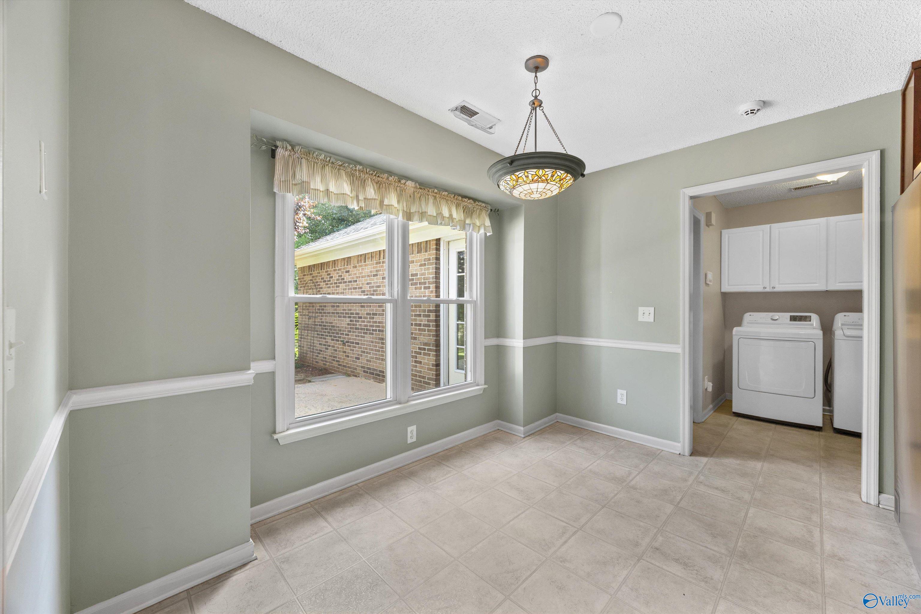 221 Badger Drive, Harvest, Alabama image 10