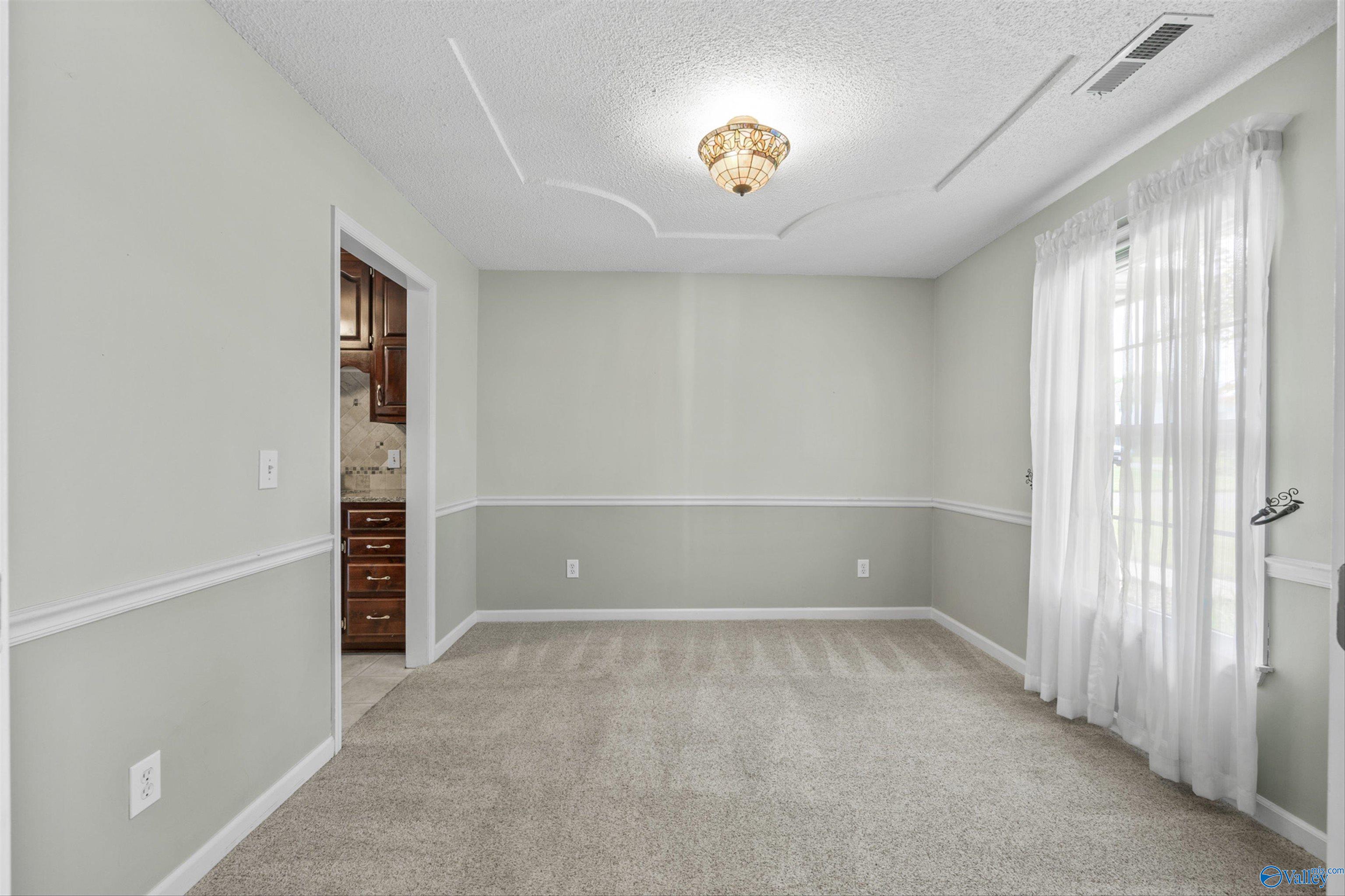 221 Badger Drive, Harvest, Alabama image 5
