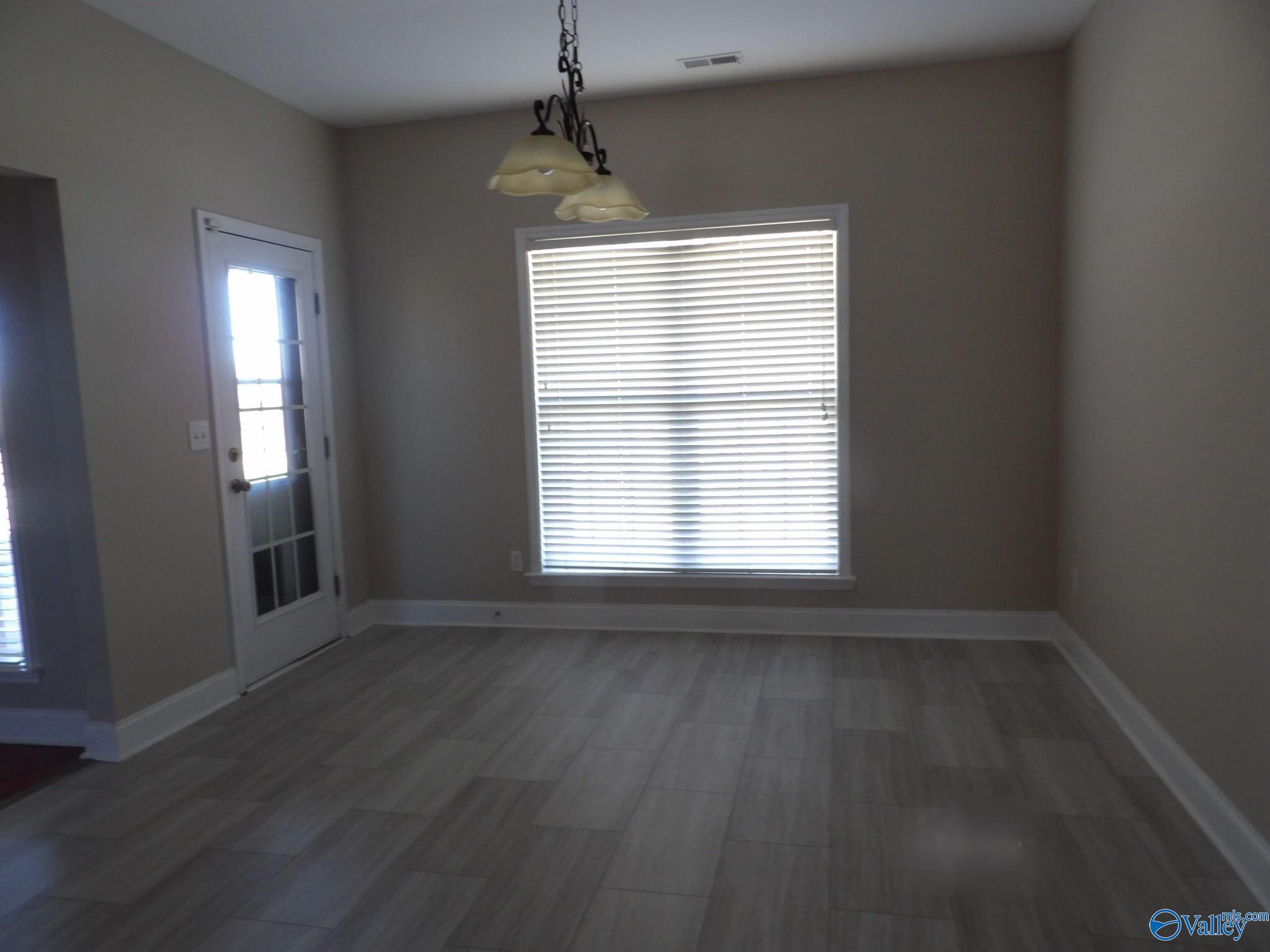 317 Smokey Hills Court, New Market, Alabama image 11