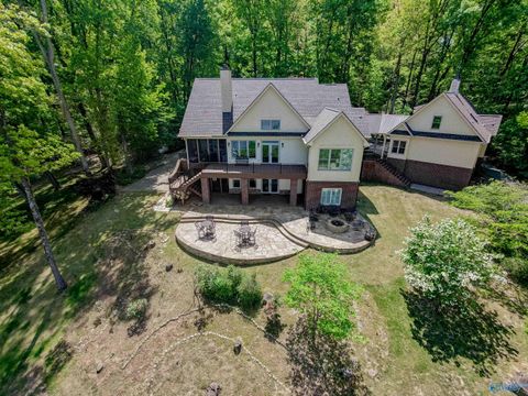 Homes For Sale - 1116 County Road 224<br/> Dutton, AL 35744