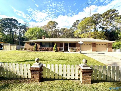 110 Beason Lane Albertville AL 35950