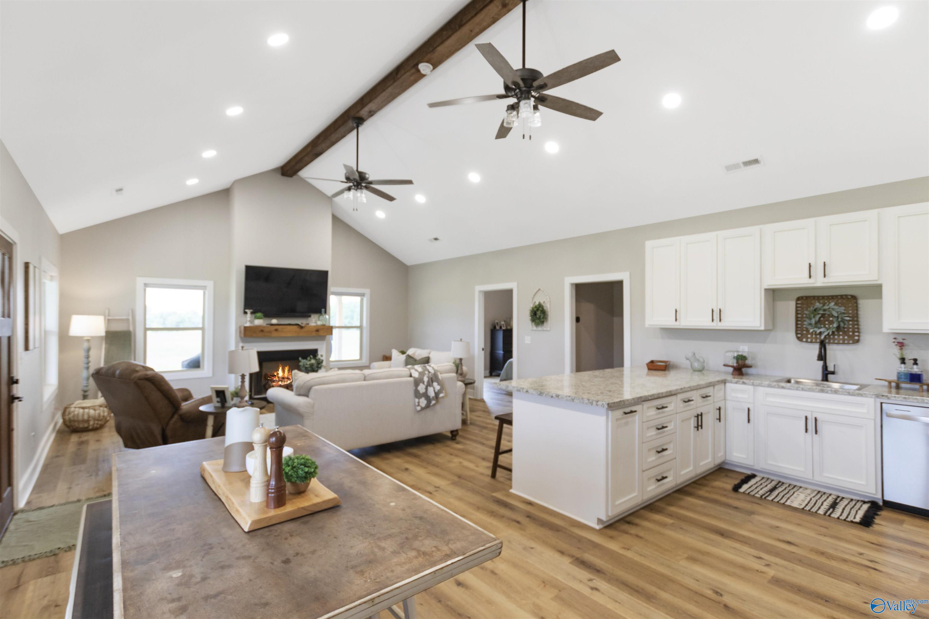 1920 County Road 1807, Arab, Alabama image 11