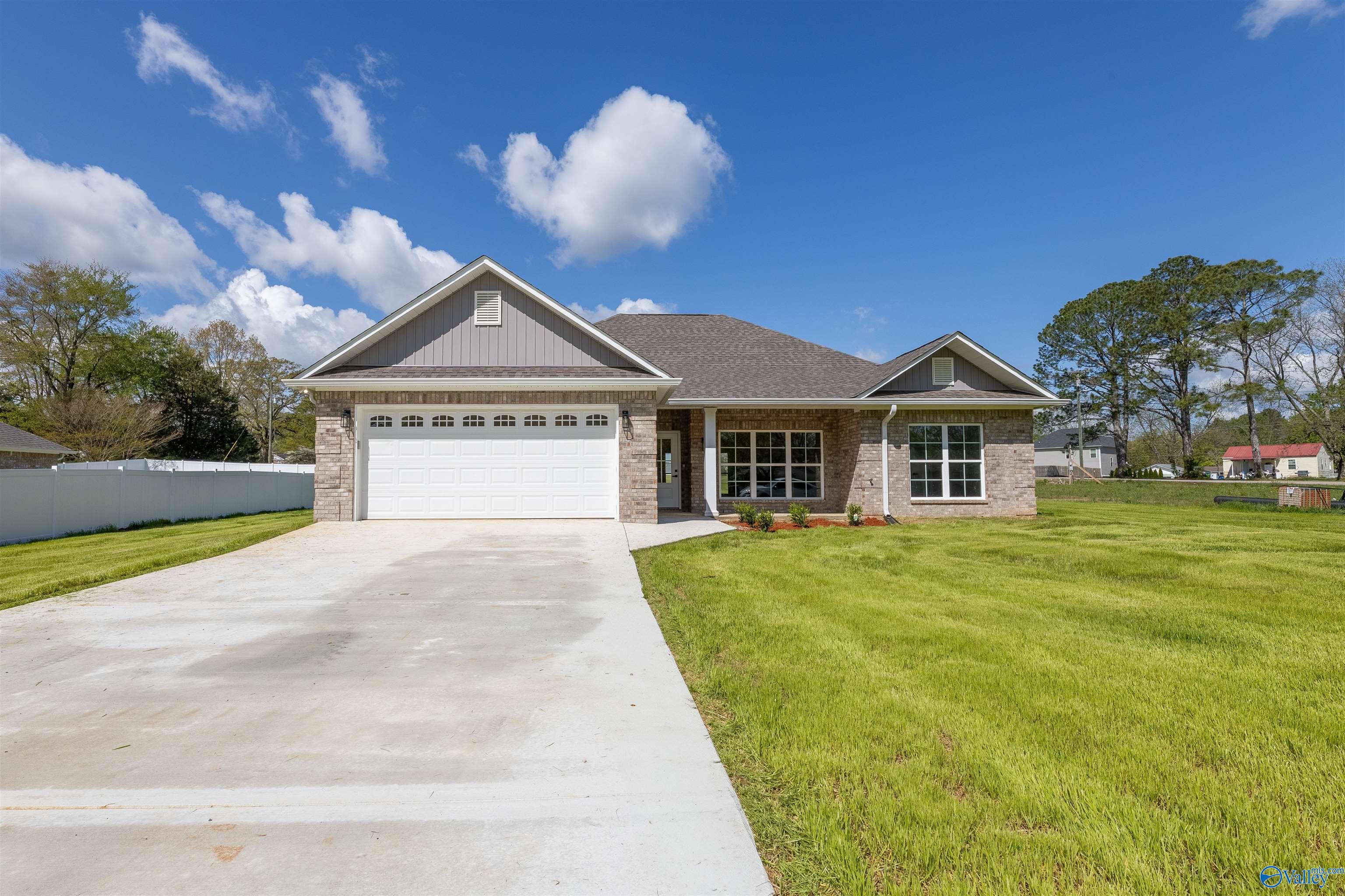 741 8th Street, Arab, Alabama image 3