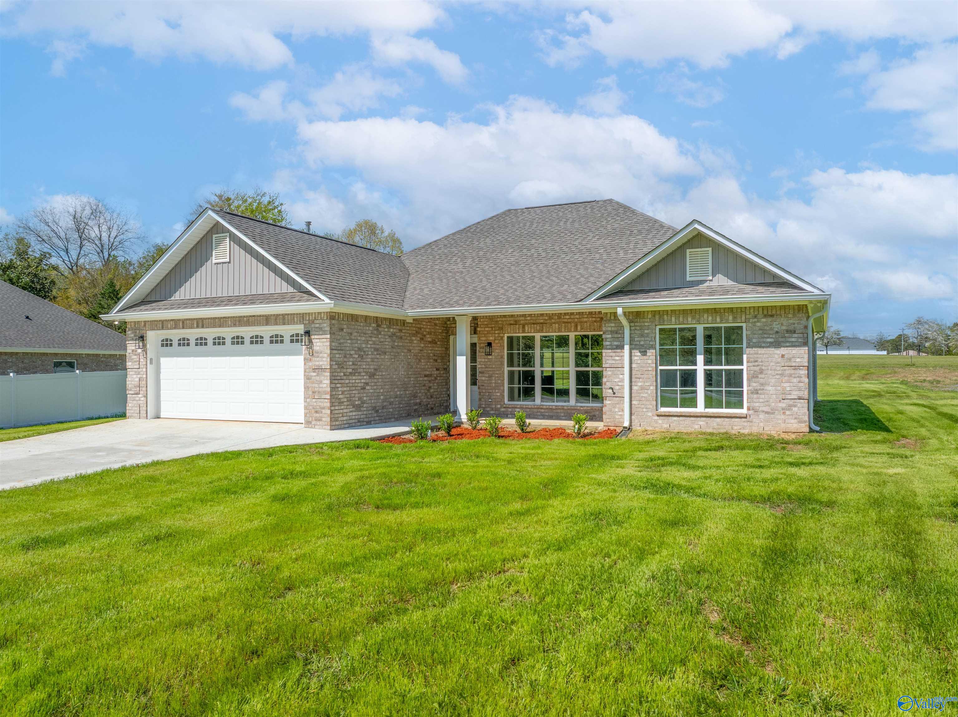 741 8th Street, Arab, Alabama image 2