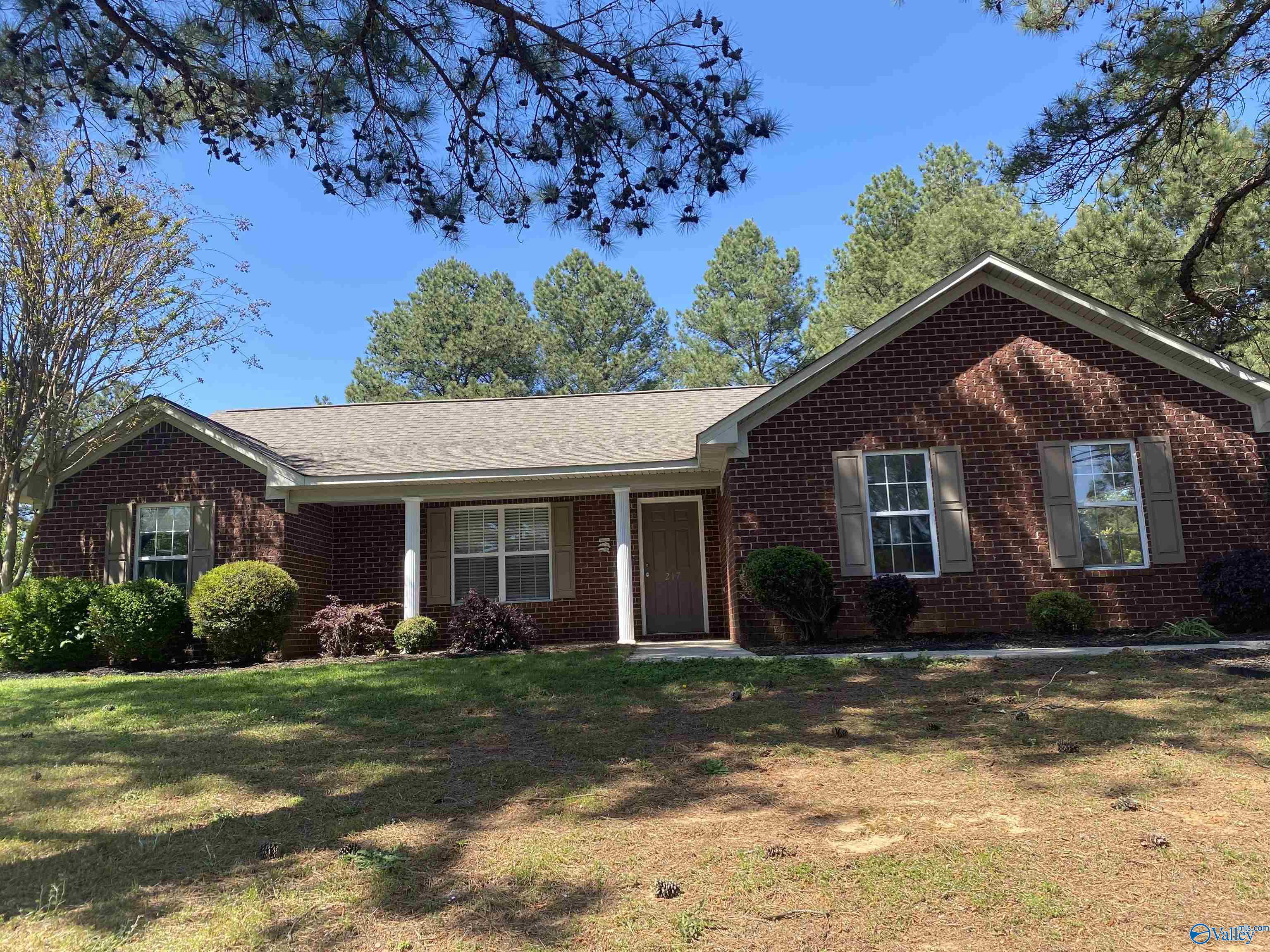 217 Shortleaf Lane, Harvest, Alabama image 1