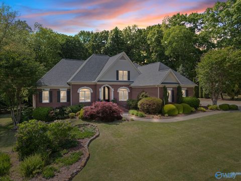 Homes For Sale - 102 Lillians Way<br/> Madison, AL 35758