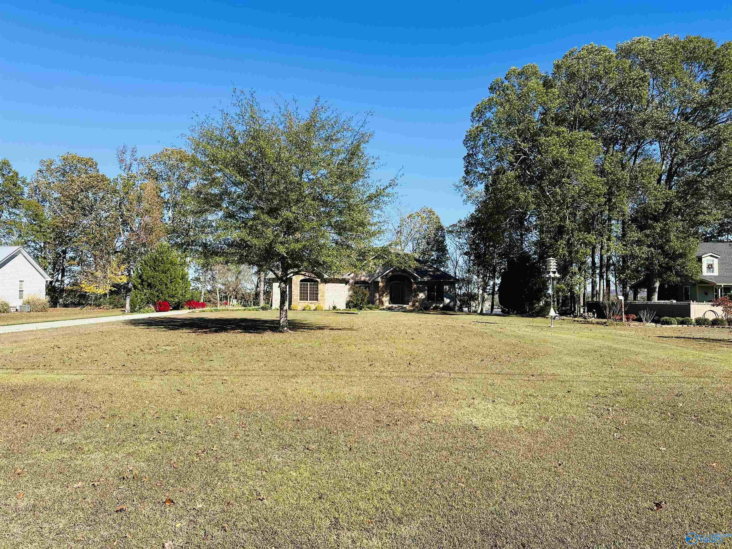 660 Lake Vista Drive, Rainbow City, Alabama image 43