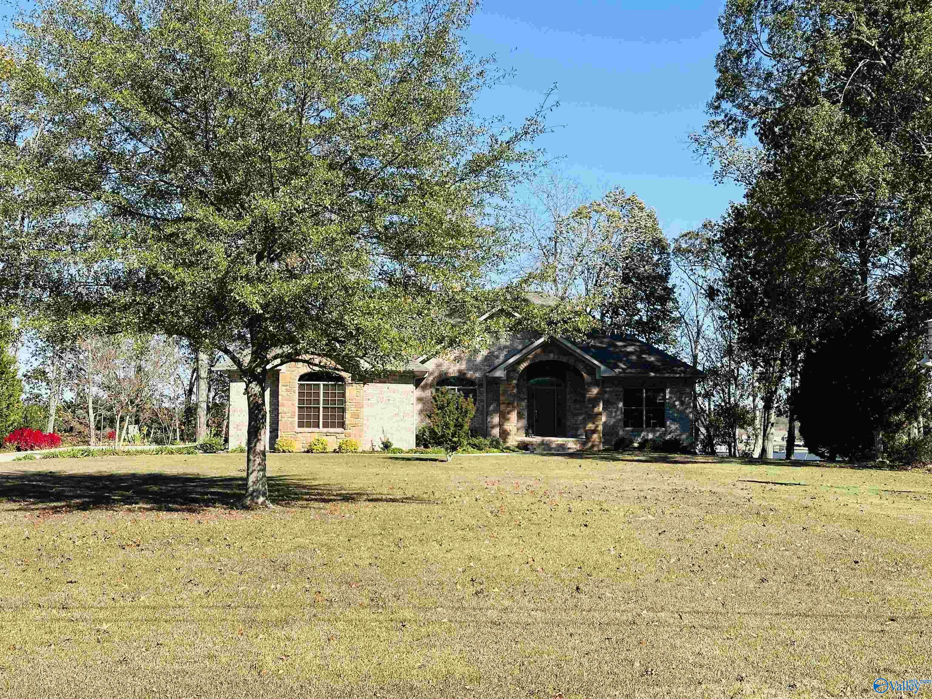 660 Lake Vista Drive, Rainbow City, Alabama image 42