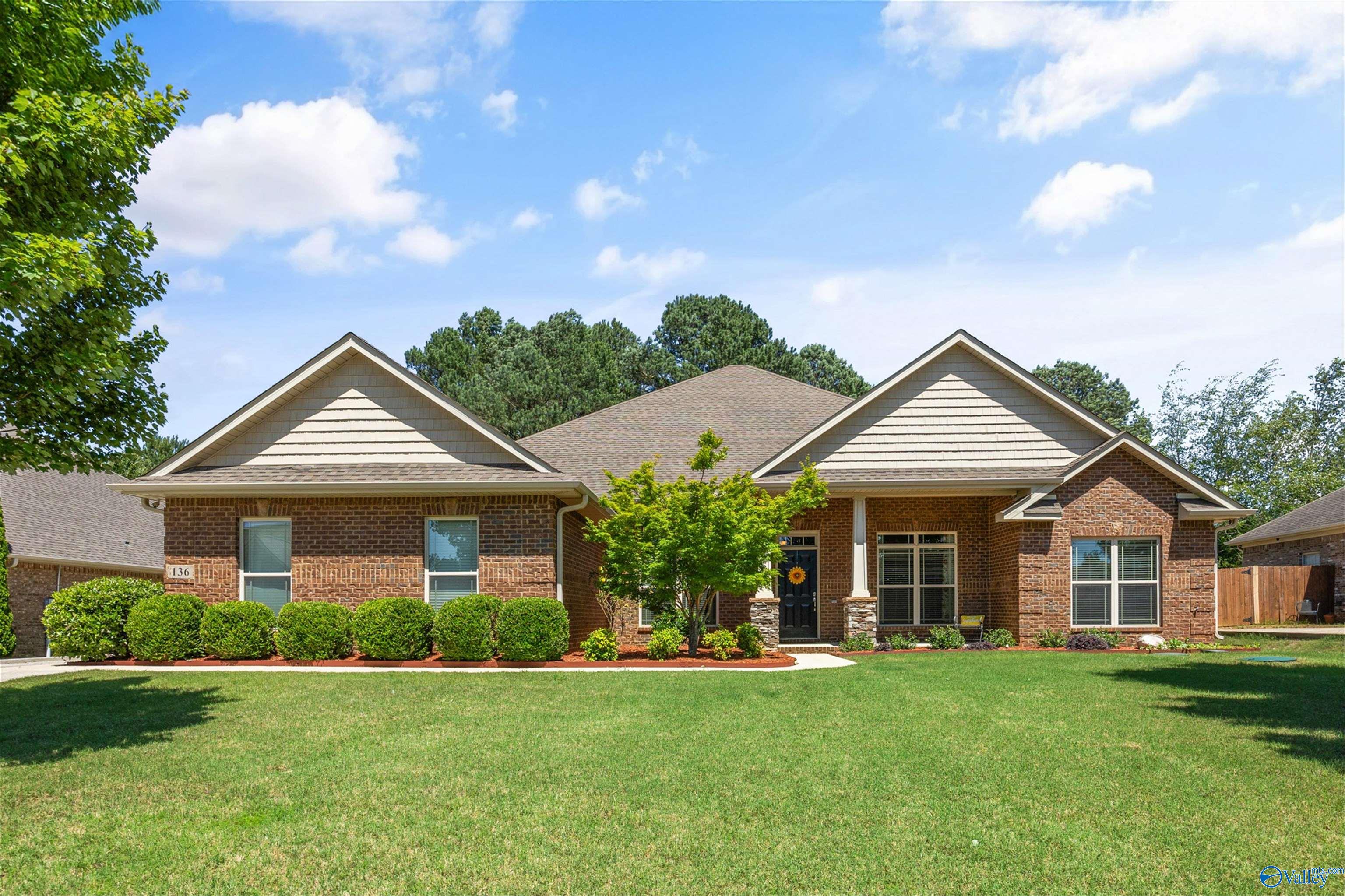 136 Bilton Drive, Harvest, Alabama image 1