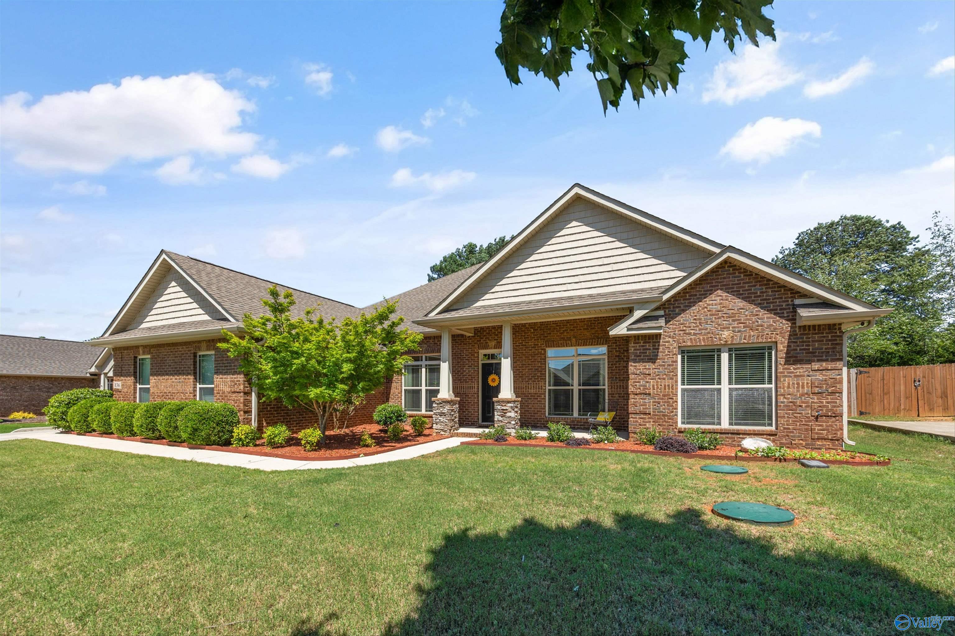 136 Bilton Drive, Harvest, Alabama image 2